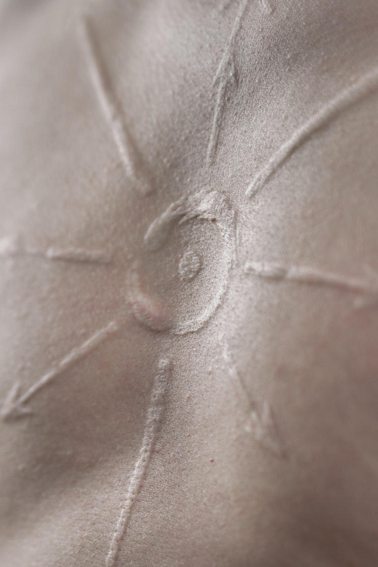 Scarification by Marita Wikstrøm Svěrák. Photo by Celine Bergundhaugen.